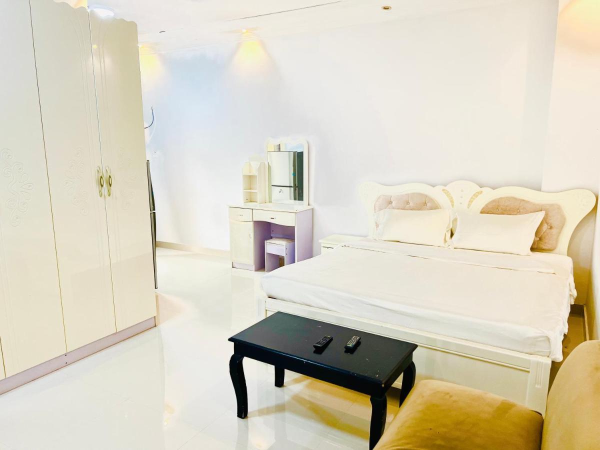 Al Tharya Furnished Apartments Awqad Bayt Fadil Exterior foto